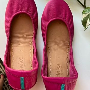 Tieks bright pink leather flats. Worn once. EUC. Size 7